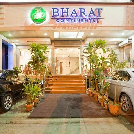 Hotel Bharat Continental New Delhi Bagian luar foto